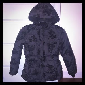 Beautiful girls puffer coat